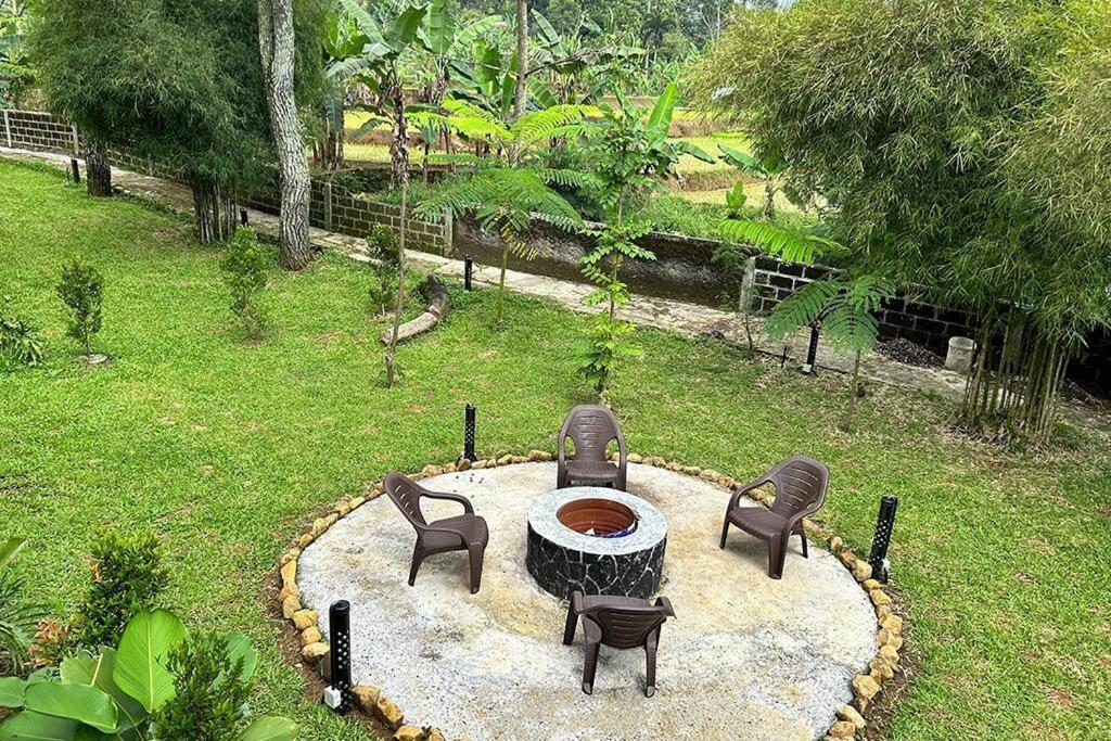 Bango Cabins Loft-2 Rooms Puncak Exterior photo